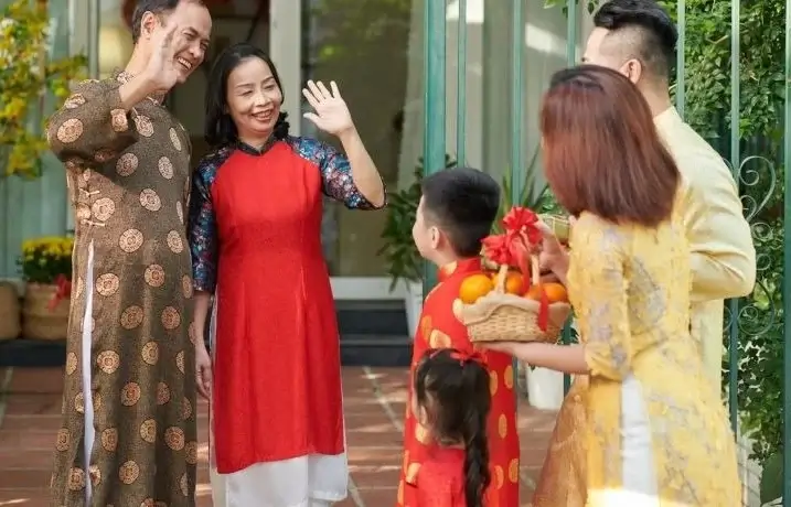 Gia chủ tuổi mão 1975 chọn người xông đất 2026